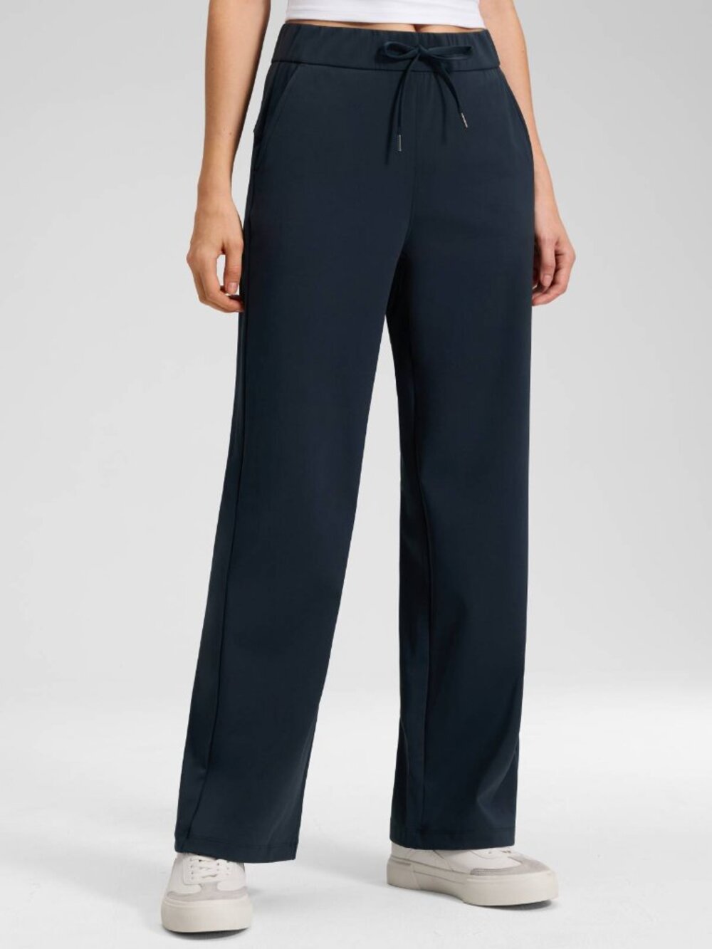Walk the City Pocket Straight Leg Pant 30"